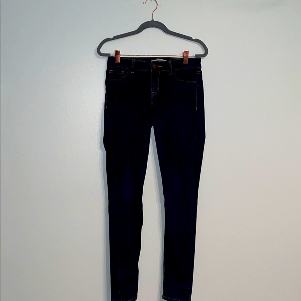 Dark blue Jeans
